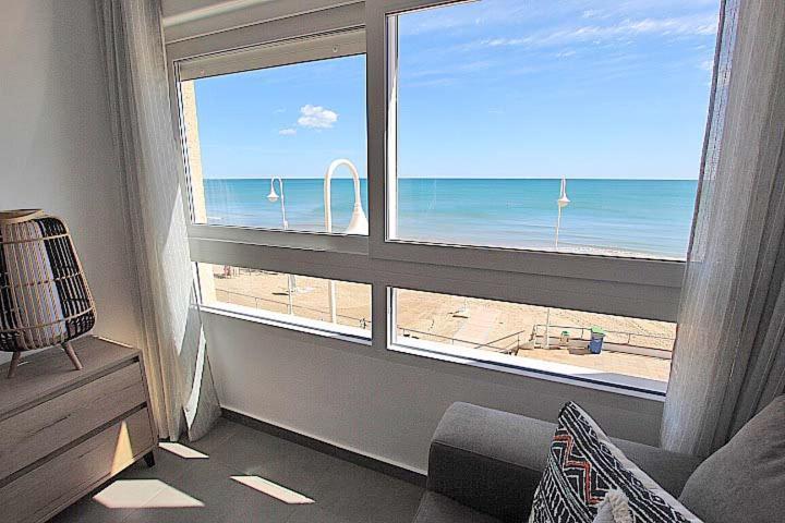 Апартаменты Apartamento Primera Linea Playa Centro De Guardamar Гвардамар-дель-Сегура Экстерьер фото
