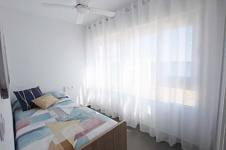 Апартаменты Apartamento Primera Linea Playa Centro De Guardamar Гвардамар-дель-Сегура Экстерьер фото